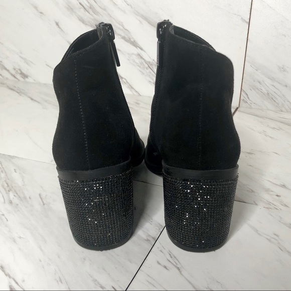 Kenneth Cole Reaction Cue the Music Suede Embellished Block Heel Ankle Bootie 6 - Picture 5 of 8